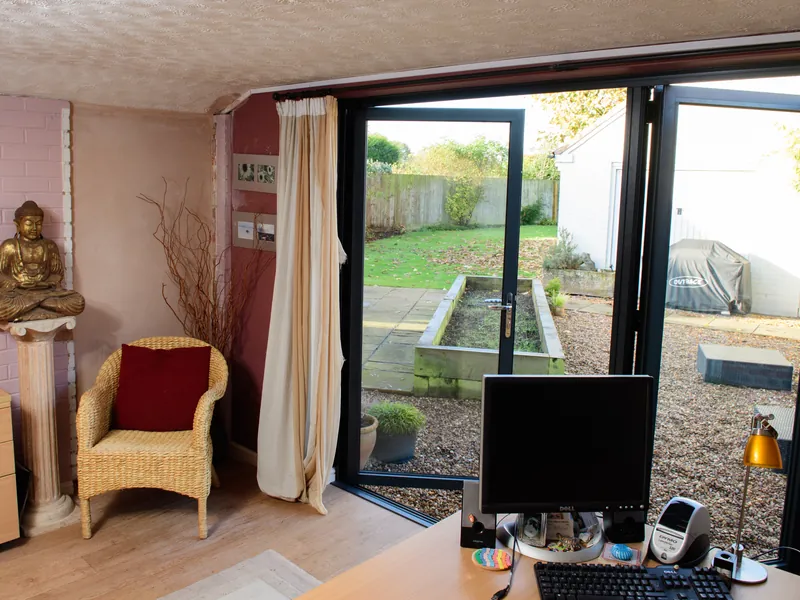 Bifold Totteridge