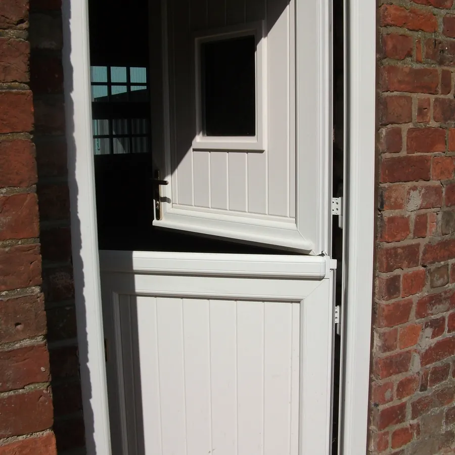 Stable Totteridge